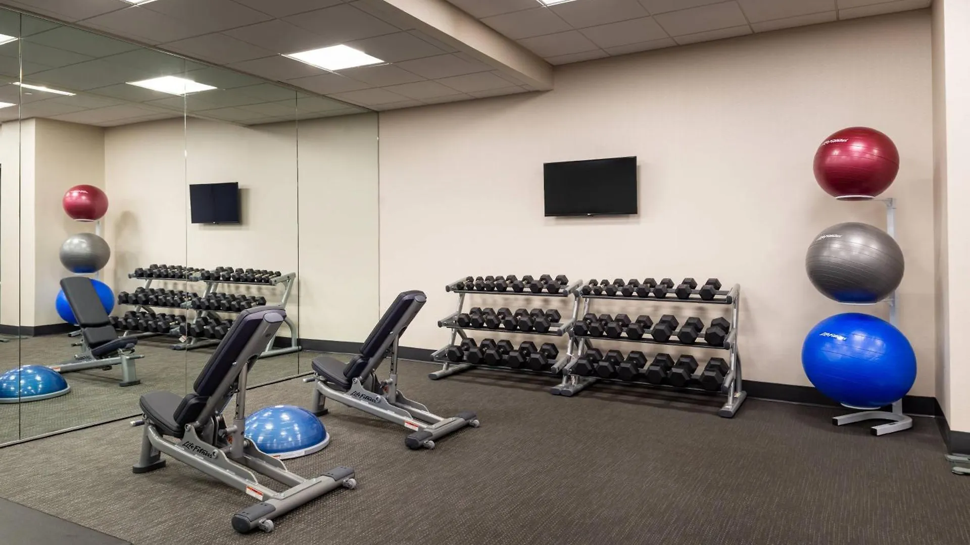 Hotel Courtyard By Marriott Charlotte Northlake